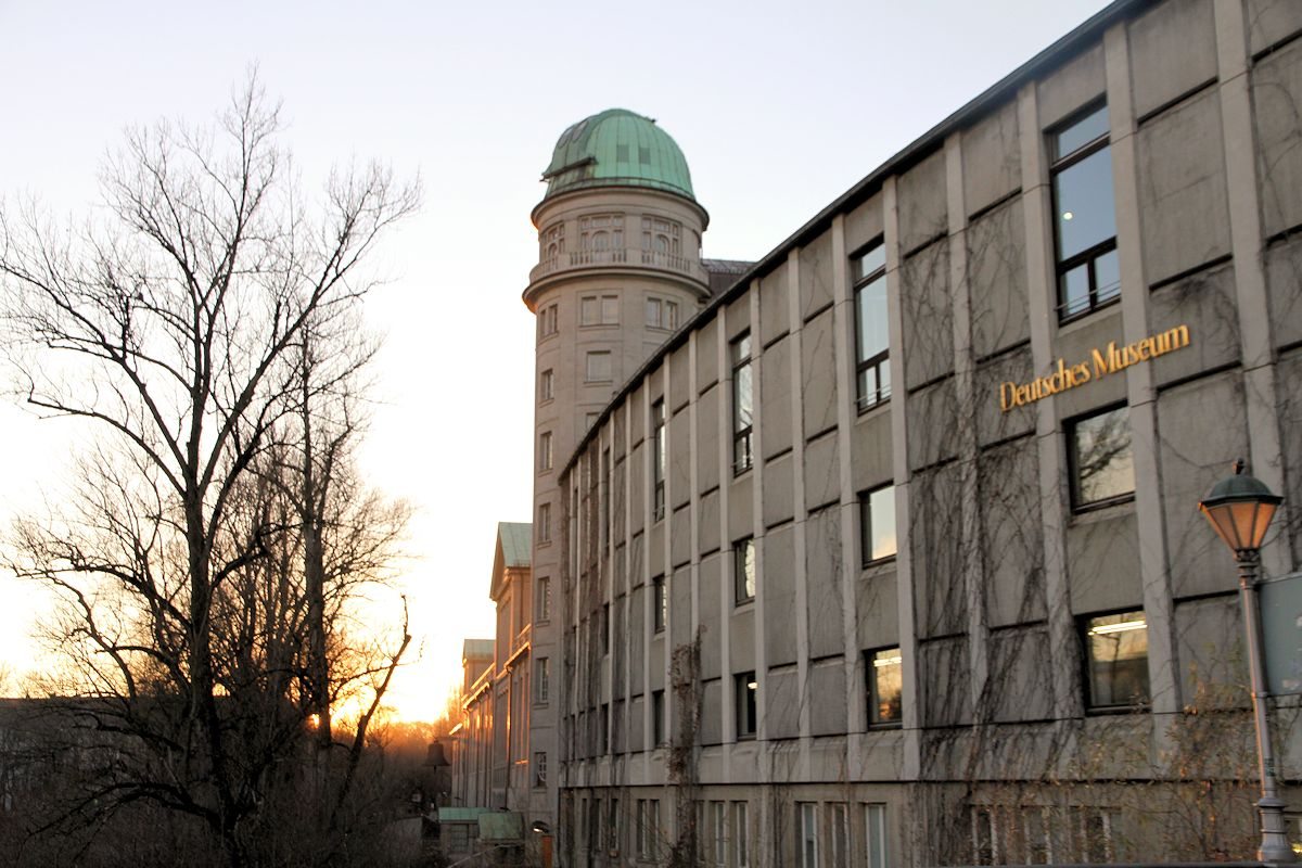 Planetenweg Deutsches Museum zum Tierpark