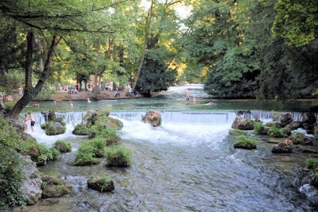 englischer garten Eisbach